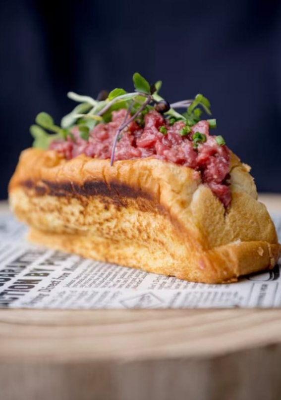Steak Tartar Marinado Cortado a Mano 